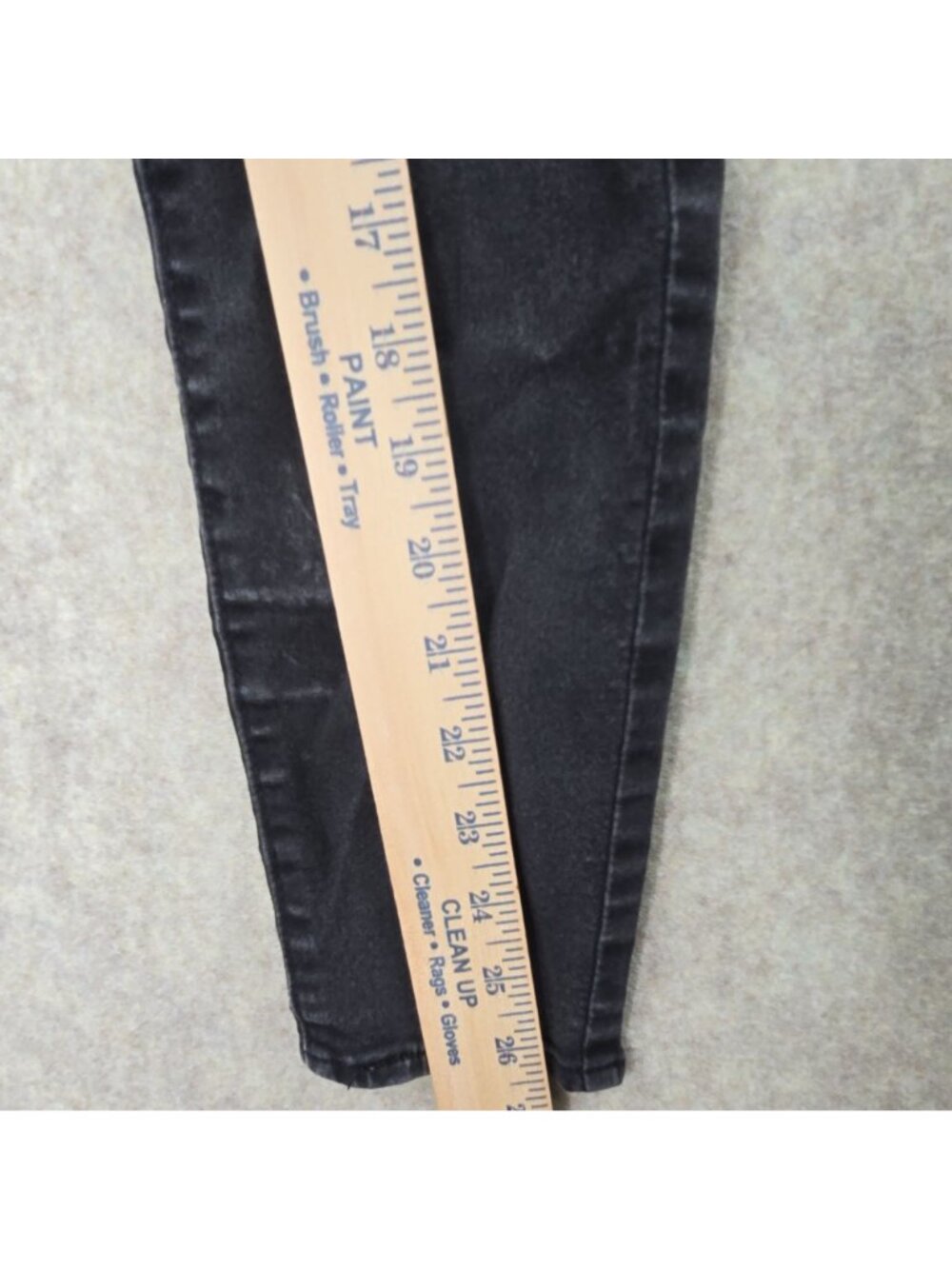 Levi Strauss Mid-Rise Skinny Jeans Size 6M Black Denim Womens - Picture 6 of 7